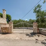 White Conus By Rentbeat * Ostuni