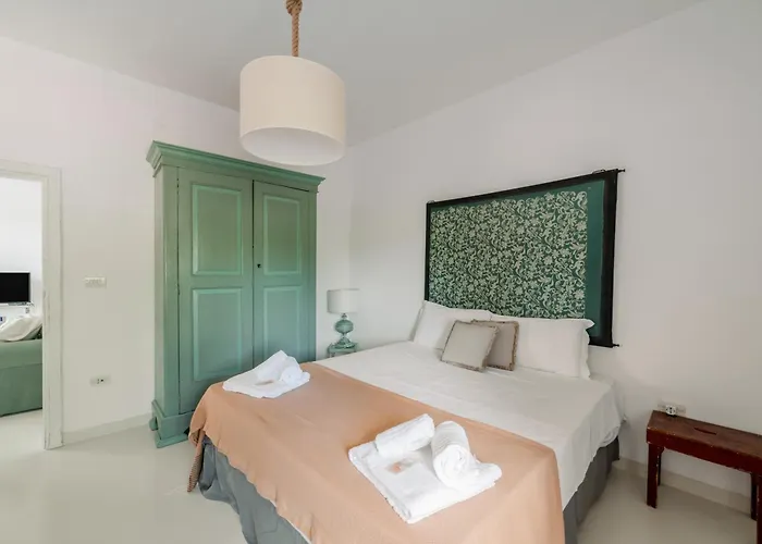 White Conus By Rentbeat * Ostuni