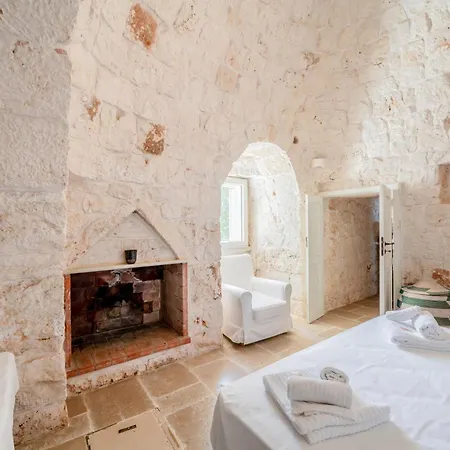 White Conus By Rentbeat Ostuni