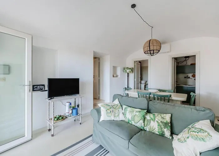 White Conus By Rentbeat